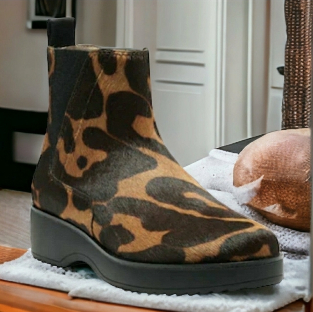 Louise Et Cie Zareb Calf Hair Bootie - Size 9M